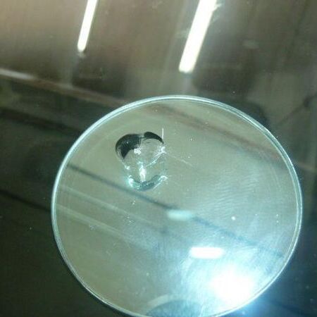 Steinschlag auf der Windschutzscheibe